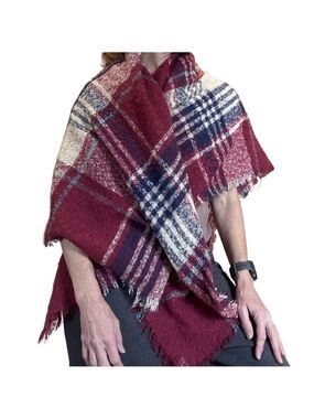 QUAGGA Plaid Blanket Scarf / Wrap